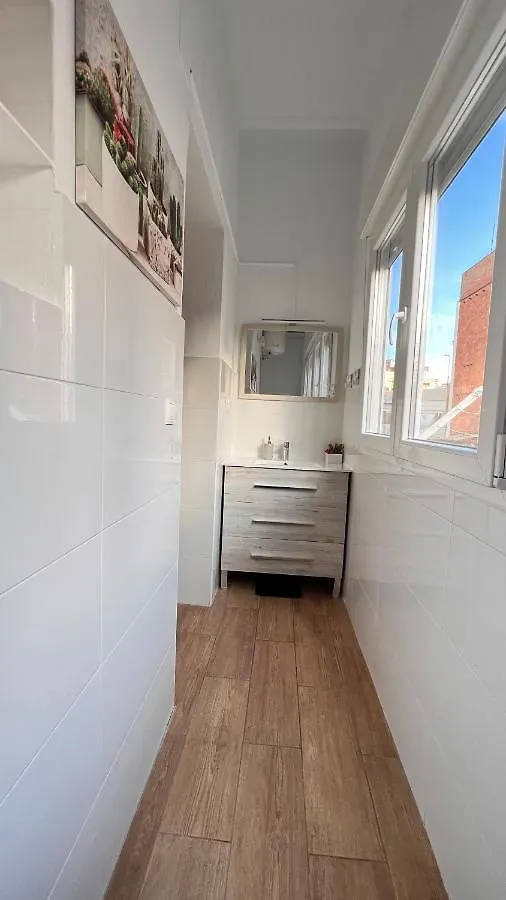 New Camp Nou Apartment/Diret Airport,Beautiful L'Hospitalet de Llobregat Spain