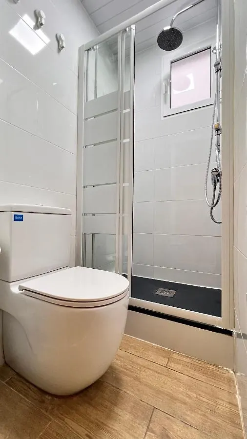 New Camp Nou Apartment/Diret Airport,Beautiful L'Hospitalet de Llobregat 0*,